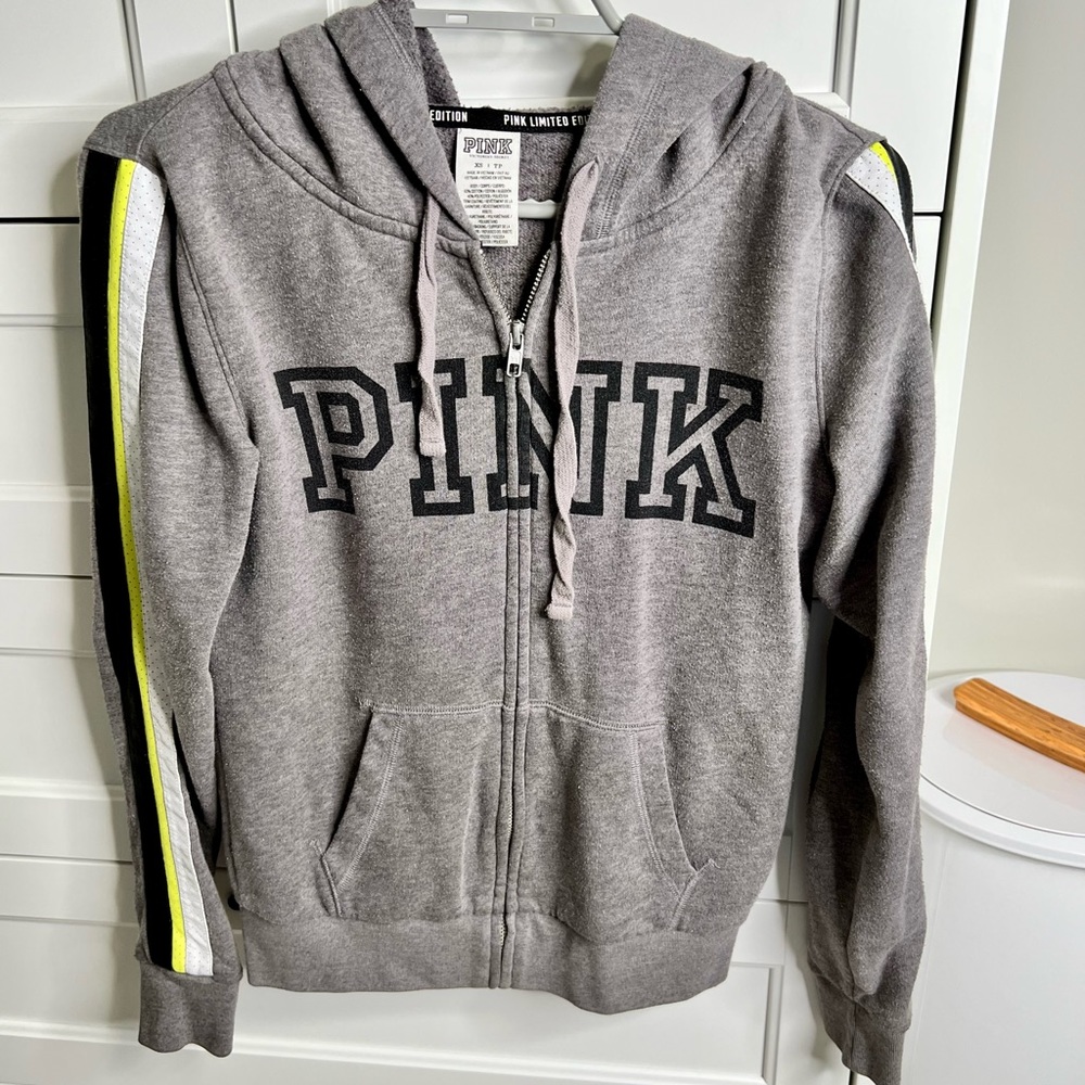Limited edition Victoria’s Secret pink logo zip up hoodie ready for upcycling